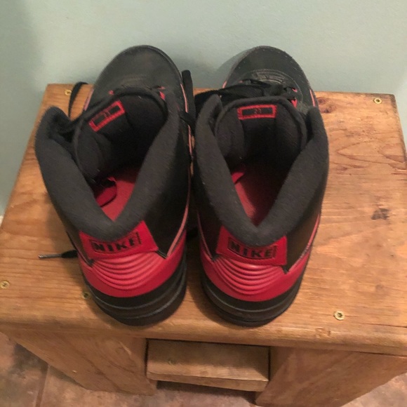 Mens Jordans Sz 11 - Picture 3 of 3